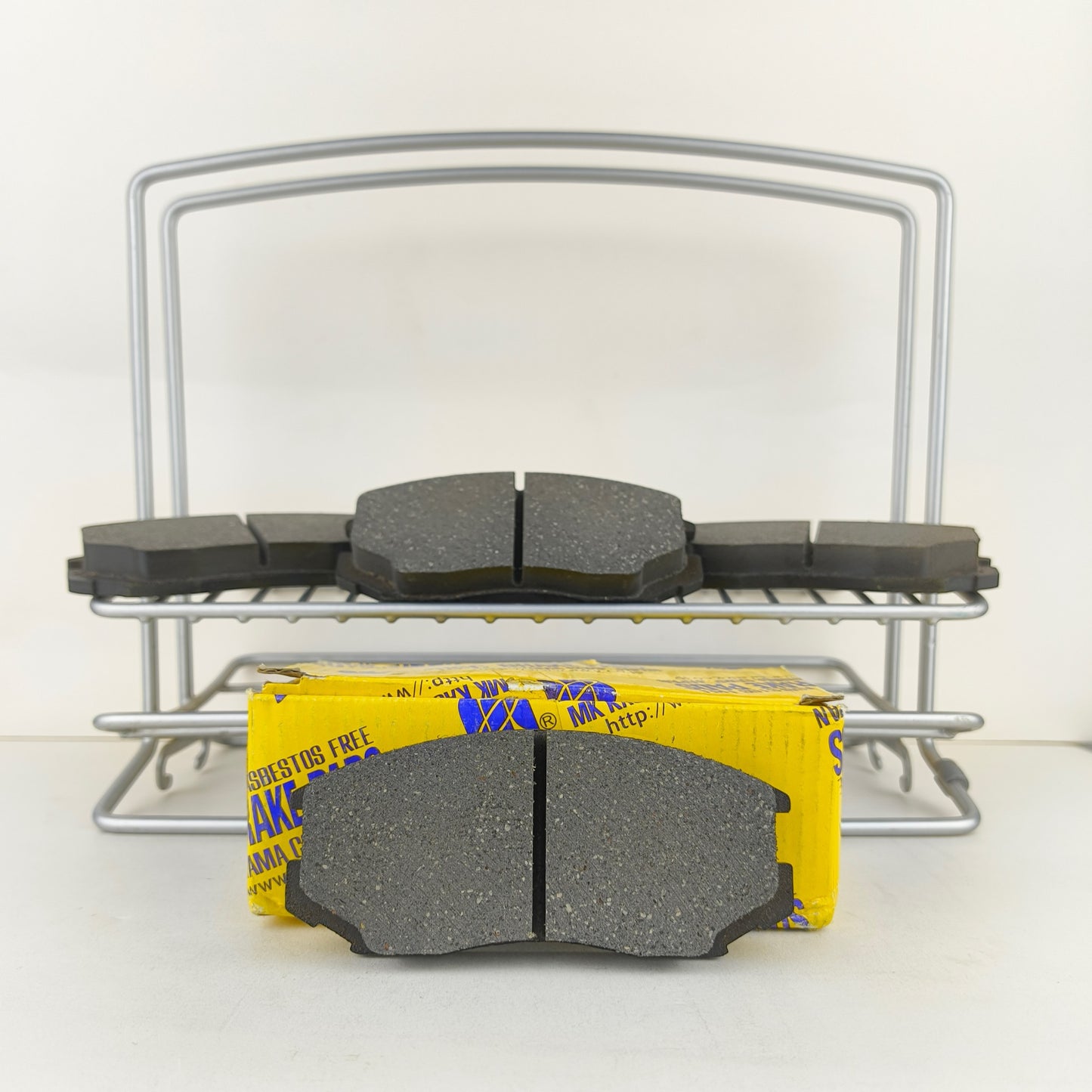 MK KASHIYAMA Front Brake Pads for Mitsubishi Lancer - D 6070 01