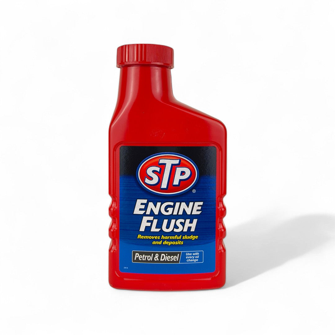 stp super concentrated high mileage engine flush liquid bottle for petrol and diesel engines 450-millilitre front side