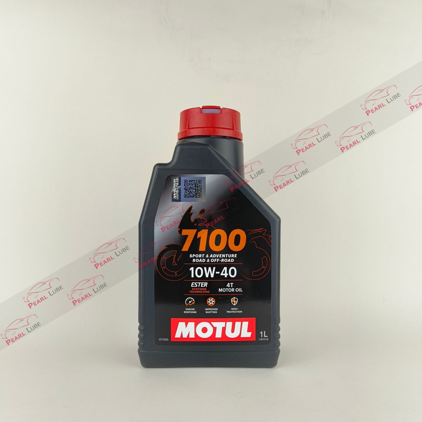 MOTUL 7100 10W-40 4T Synthetic Motorcycle Engine Oil front side - 1L